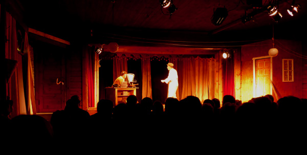 Touhula Teatter 1